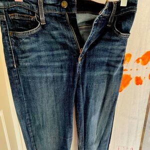 Joe’s Jeans skinny Stretch Denim - Gently Worn